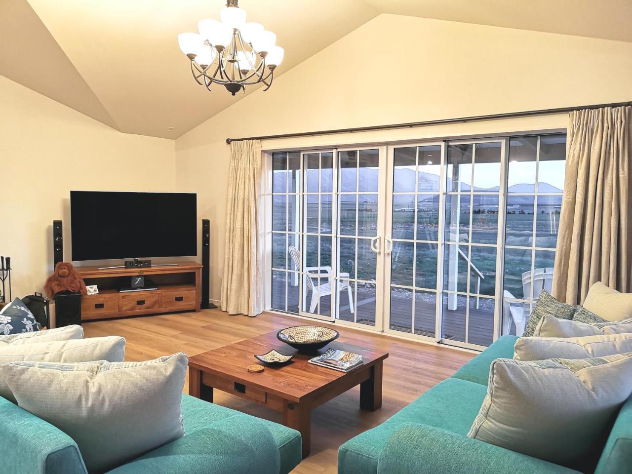 Kahurangi Twizel Hosted Bed & Breakfast Экстерьер фото